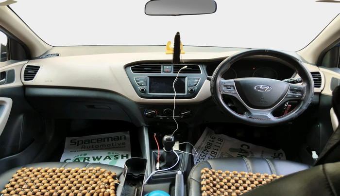 2019 Hyundai Elite i20 SPORTZ PLUS 1.2, Petrol, Manual, 74,776 km, interior