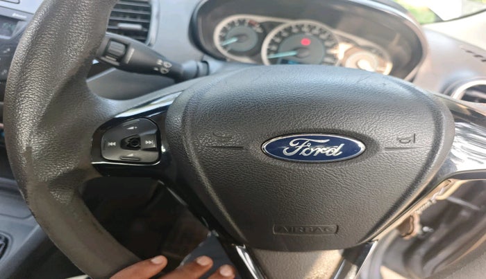 2017 Ford Figo Aspire TITANIUM1.5 DIESEL, Diesel, Manual, 1,18,942 km, interior