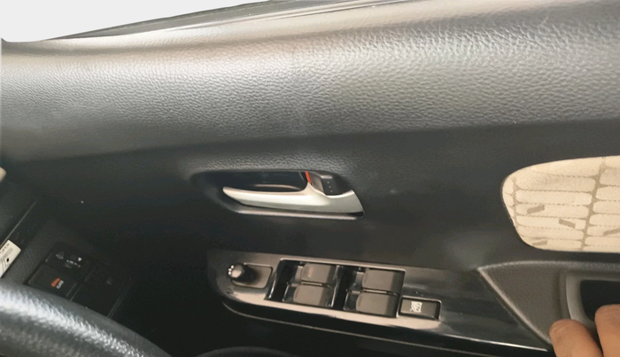 2018 Maruti Wagon R 1.0 VXI AMT, Petrol, Automatic, 10,176 km, interior