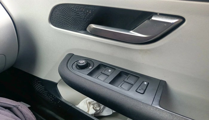 2022 Tata ALTROZ XZA PLUS, Petrol, Automatic, 6,450 km, interior