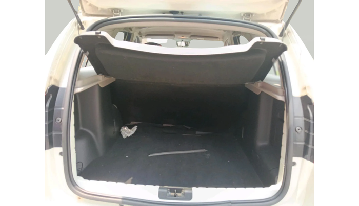 2017 Nissan Terrano XL (D), Diesel, Manual, 1,58,527 km, exterior