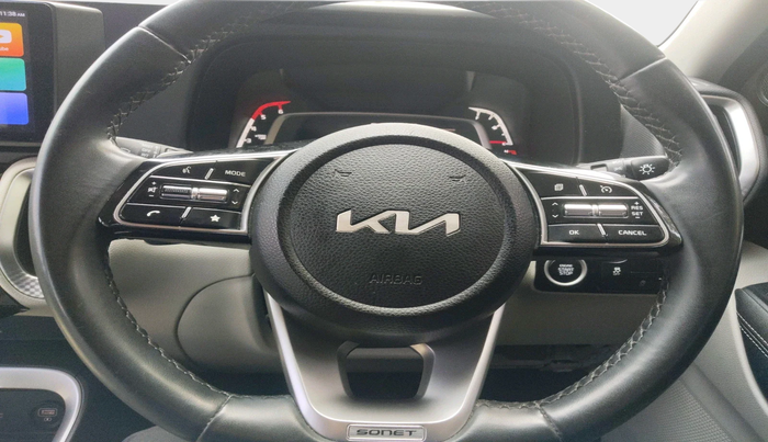 2023 KIA SONET HTX 1.5 AT, Diesel, Automatic, 99,452 km, interior