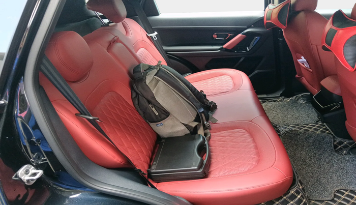 2023 Tata Harrier XZ PLUS RED DARK EDITION, Diesel, Manual, 17,755 km, interior