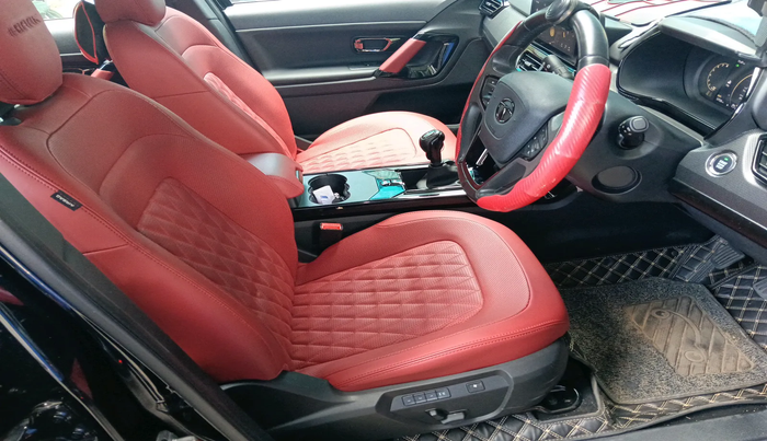2023 Tata Harrier XZ PLUS RED DARK EDITION, Diesel, Manual, 17,755 km, interior