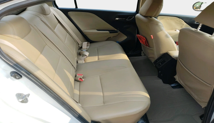 2018 Honda City 1.5L I-VTEC V MT, Petrol, Manual, 42,977 km, interior