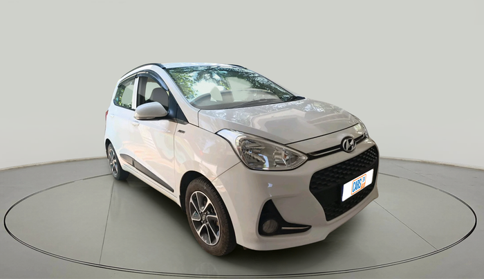 2018 Hyundai Grand i10 SPORTZ AT 1.2 KAPPA VTVT, Petrol, Automatic, 28,499 km, exterior
