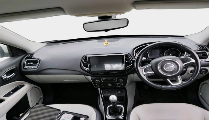 2017 Jeep Compass LIMITED (O) 2.0 DIESEL, Diesel, Manual, 1,19,365 km, interior