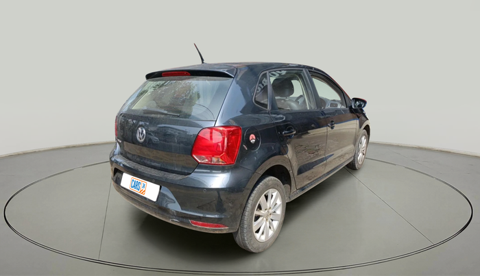 2016 Volkswagen Polo HIGHLINE1.2L, Petrol, Manual, 1,15,519 km, exterior