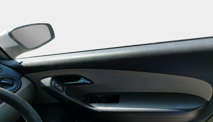 2011 Volkswagen Polo COMFORTLINE 1.2L, Diesel, Manual, 1,36,689 km, interior