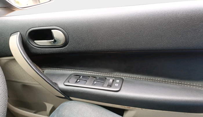 2011 Ford Fiesta EXI 1.4 DIESEL, Diesel, Manual, 1,13,405 km, interior