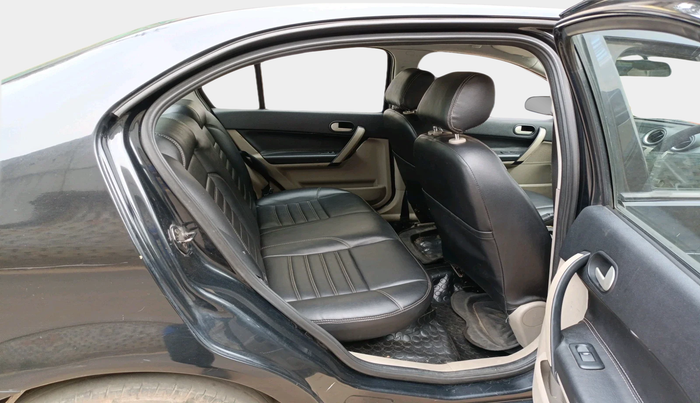 2011 Ford Fiesta EXI 1.4 DIESEL, Diesel, Manual, 1,13,405 km, interior