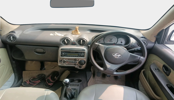 2011 Hyundai Santro Xing GLS PLUS AUDIO, Petrol, Manual, 63,424 km, interior