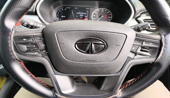 2021 Tata Harrier XZ 2.0L DARK EDITION, Diesel, Manual, 77,661 km, interior