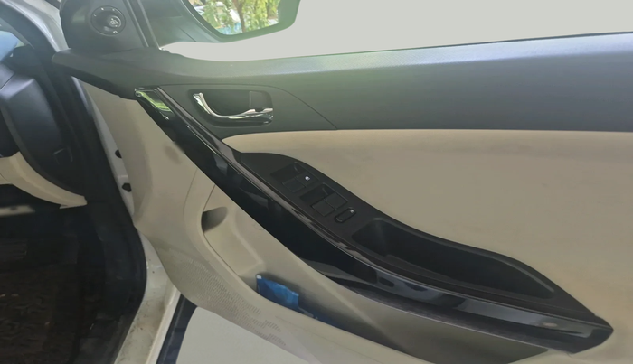 2023 Tata NEXON EV XZ PLUS, Electric, Automatic, 27,257 km, interior