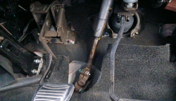 2016 Mahindra Kuv100 K4 6 STR, Petrol, Manual, 45,081 km, interior