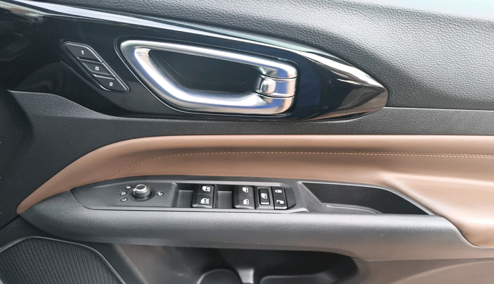 2023 Jeep MERIDIAN LIMITED (O) 4X4 AT, Diesel, Automatic, 26,958 km, interior