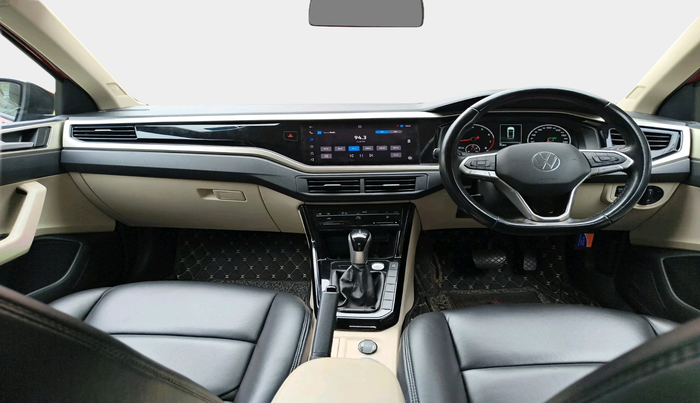 2022 Volkswagen VIRTUS HIGHLINE TSI 1.0 AT, Petrol, Automatic, 83,467 km, interior