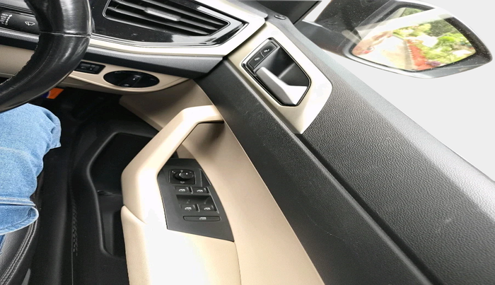 2022 Volkswagen VIRTUS HIGHLINE TSI 1.0 AT, Petrol, Automatic, 83,467 km, interior