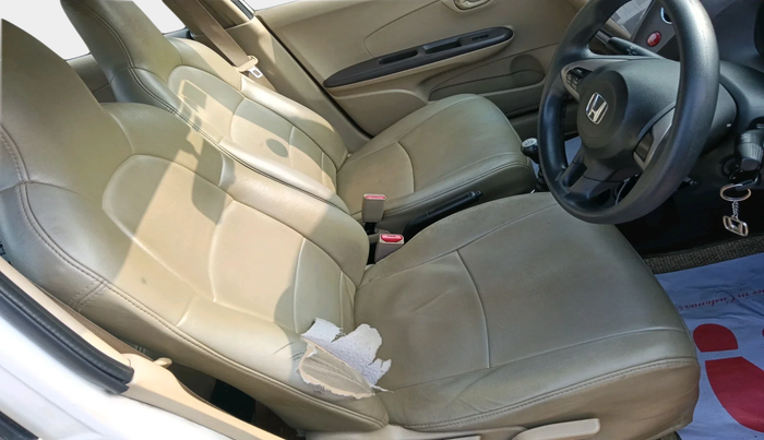 2013 Honda Amaze 1.5L I-DTEC S, Diesel, Manual, 1,07,050 km, interior