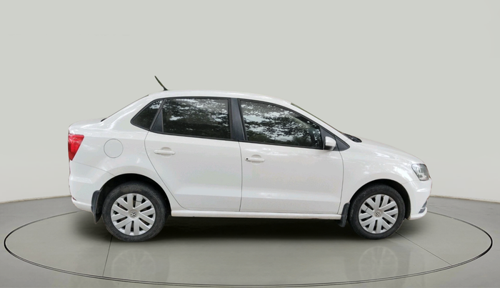 2016 Volkswagen Ameo COMFORTLINE 1.2L, Petrol, Manual, 89,467 km, exterior