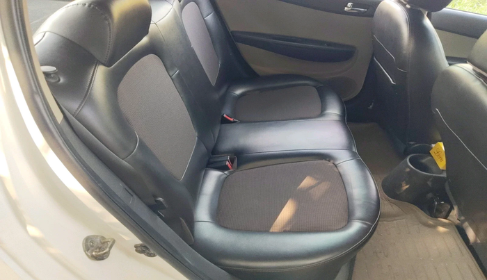 2012 Hyundai i20 MAGNA 1.4 CRDI, Diesel, Manual, 92,041 km, interior