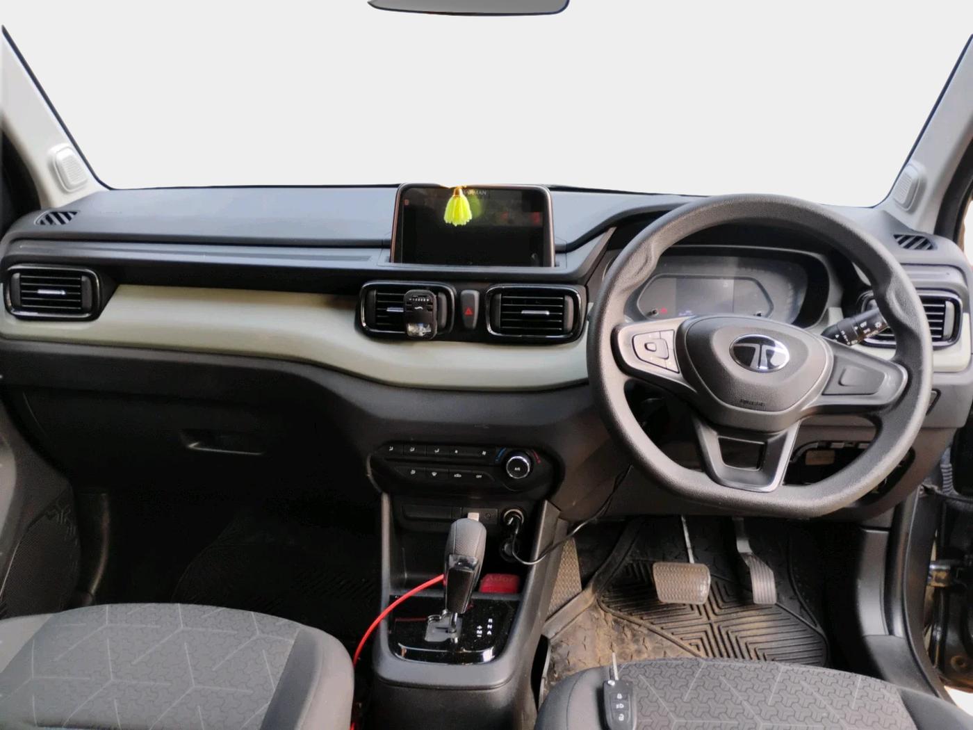 2024 Tata PUNCH ADVENTURE AMT, Petrol, Automatic, 24,619 km, interior