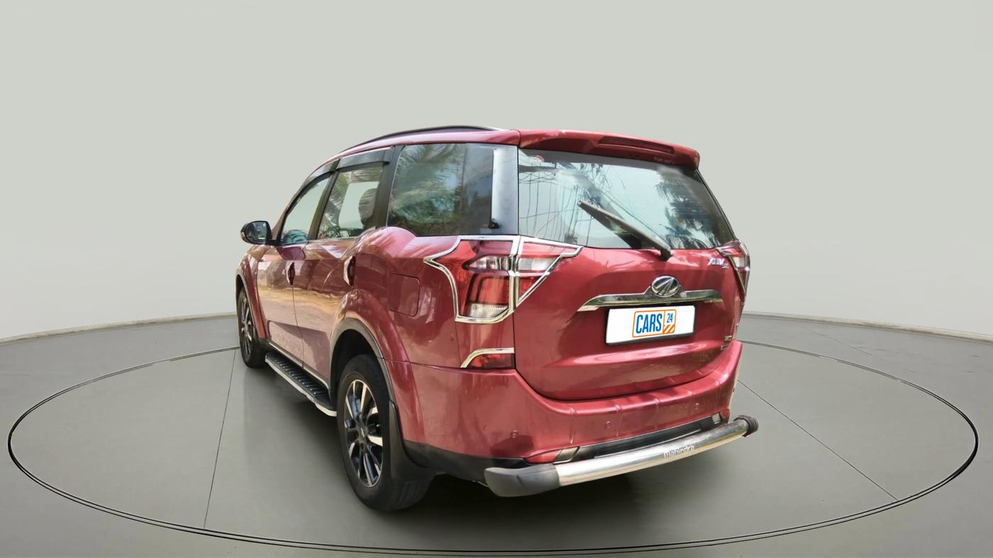 2019 Mahindra XUV500 W11 AT, Diesel, Automatic, 1,74,015 km, exterior