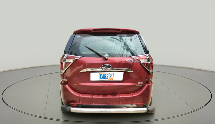 2019 Mahindra XUV500 W11 AT, Diesel, Automatic, 1,74,015 km, exterior