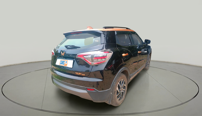 2024 Mahindra XUV400 EL Pro 34.5 KWH Dual Tone, Electric, Automatic, 16,006 km, exterior