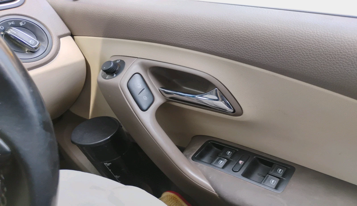 2016 Skoda Rapid 1.5 TDI CR STYLE PLUS AT, Diesel, Automatic, 1,10,167 km, interior