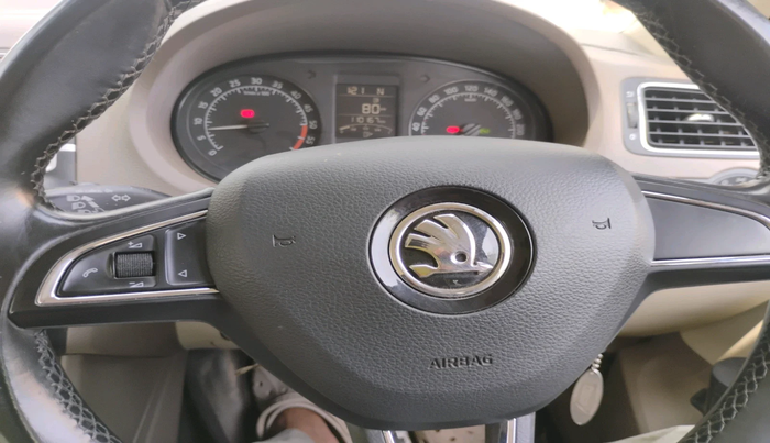 2016 Skoda Rapid 1.5 TDI CR STYLE PLUS AT, Diesel, Automatic, 1,10,167 km, interior