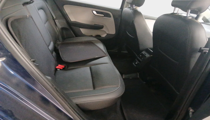 2022 Tata ALTROZ XZA PLUS, Petrol, Automatic, 25,653 km, interior