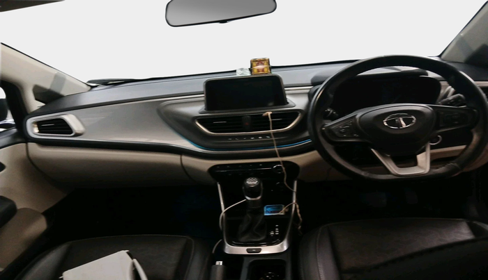 2022 Tata ALTROZ XZA PLUS, Petrol, Automatic, 25,653 km, interior
