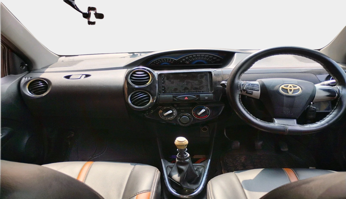 2014 Toyota Etios GD, Diesel, Manual, 1,08,872 km, interior
