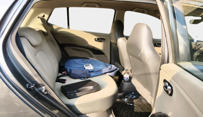 2011 Hyundai i10 SPORTZ 1.2 AT, Petrol, Automatic, 1,23,456 km, interior