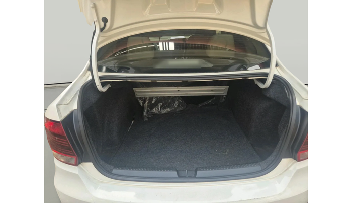 2018 Volkswagen Vento HIGHLINE PLUS 1.2 AT 16 ALLOY, Petrol, Automatic, 1,00,174 km, exterior