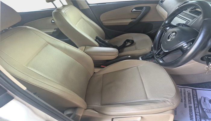 2018 Volkswagen Vento HIGHLINE PLUS 1.2 AT 16 ALLOY, Petrol, Automatic, 1,00,174 km, interior