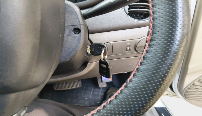 2011 Hyundai i10 SPORTZ 1.2 AT, Petrol, Automatic, 27,306 km, interior