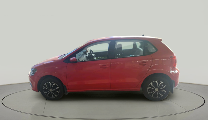 2016 Volkswagen Polo COMFORTLINE 1.5L, Diesel, Manual, 1,10,292 km, exterior