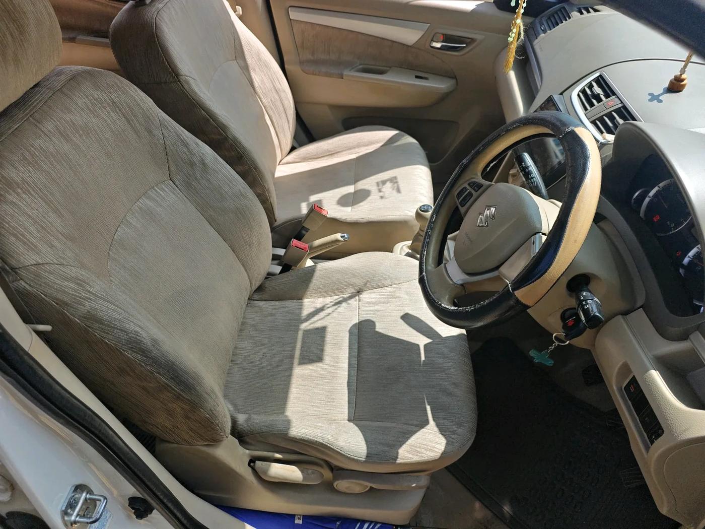 2014 Maruti Ertiga ZXI, Petrol, Manual, 63,610 km, interior