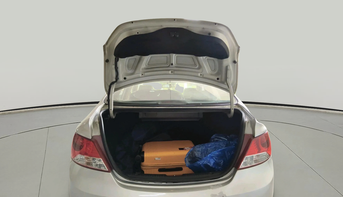 2012 Hyundai Verna FLUIDIC 1.6 CRDI SX, Diesel, Manual, 85,768 km, exterior
