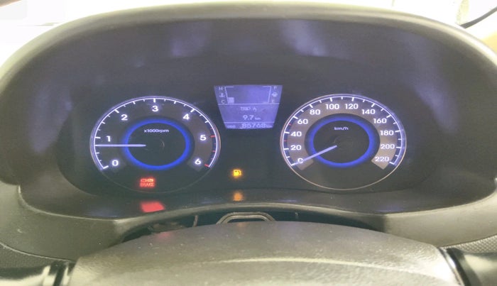 2012 Hyundai Verna FLUIDIC 1.6 CRDI SX, Diesel, Manual, 85,768 km, interior