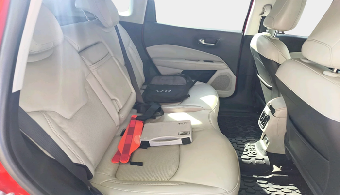 2018 Jeep Compass LIMITED 2.0 DIESEL, Diesel, Manual, 1,24,041 km, interior