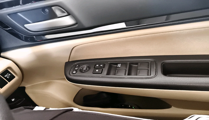 2020 Honda Amaze 1.2L I-VTEC VX CVT, Petrol, Automatic, 63,983 km, interior