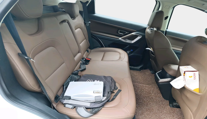 2021 Tata Harrier XZA 2.0L, Diesel, Automatic, 37,987 km, interior