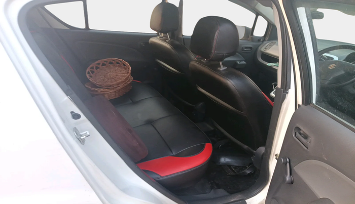 2013 Maruti Ritz LXI, Petrol, Manual, 1,05,273 km, interior