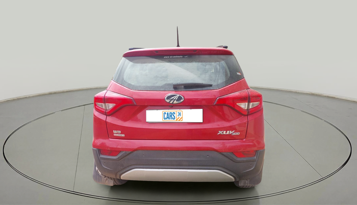 2020 Mahindra XUV300 W8 1.5 DIESEL AMT, Diesel, Automatic, 1,80,424 km, exterior