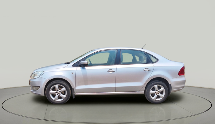 2015 Skoda Rapid AMBITION 1.5 TDI, Diesel, Manual, 1,09,959 km, exterior