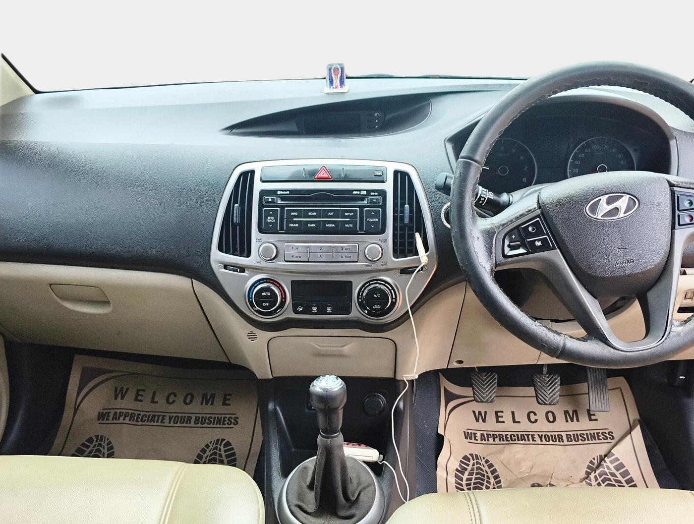 2012 Hyundai i20 ASTA 1.2, Petrol, Manual, 81,089 km, interior
