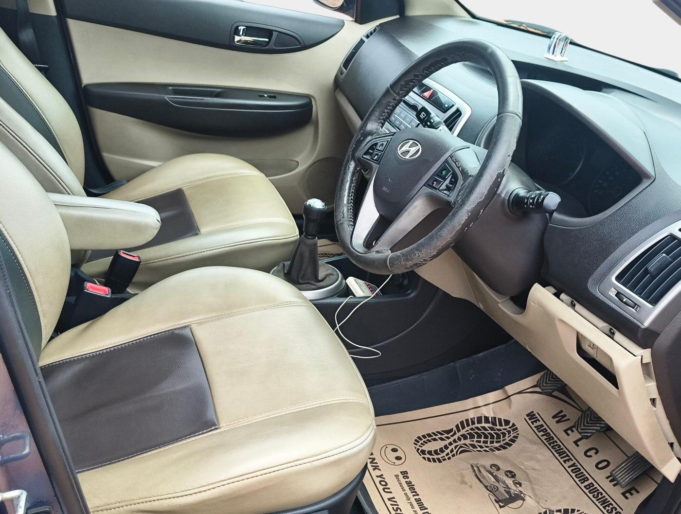 2012 Hyundai i20 ASTA 1.2, Petrol, Manual, 81,089 km, interior